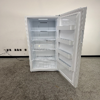 Fisherbrand Isotemp Lab Freezer image 2
